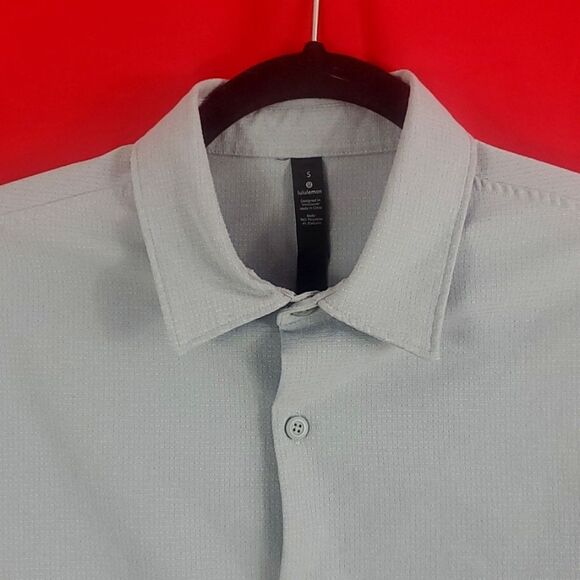 lululemon athletica Gray Casual Button Down Shirt - Picture 3 of 7